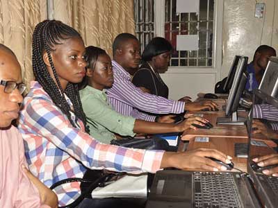 获取手机号验证码平台